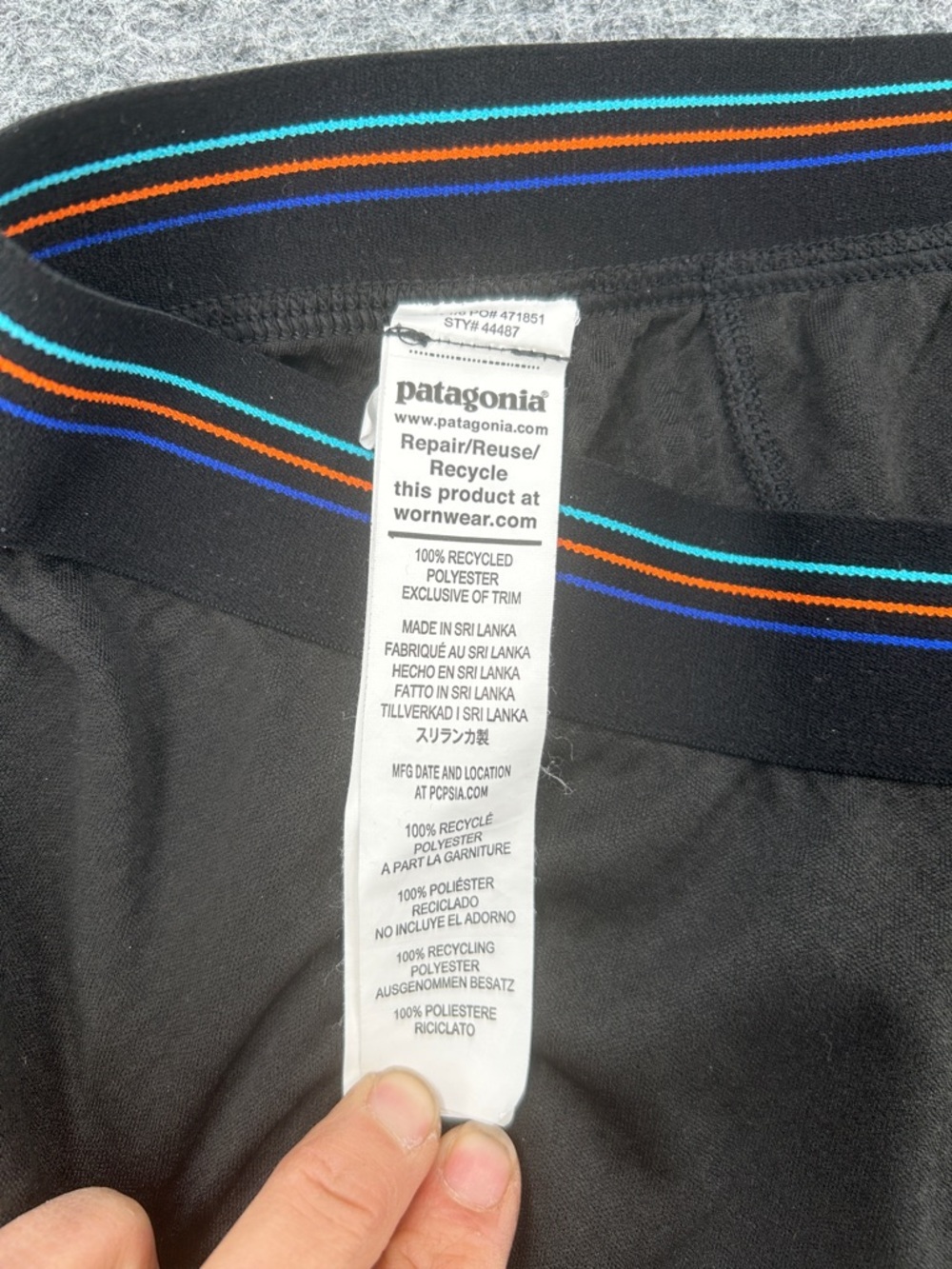 Patagonia Men's Black Capilene Thermal Midweight Bottoms Size M - Picture 11 of 12